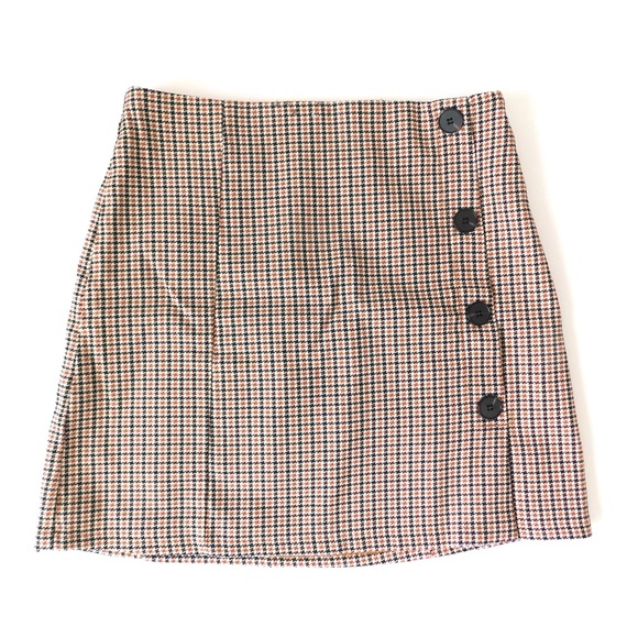 Forever 21 Dresses & Skirts - Brown/ Tan Short Plaid Skirt (Small)